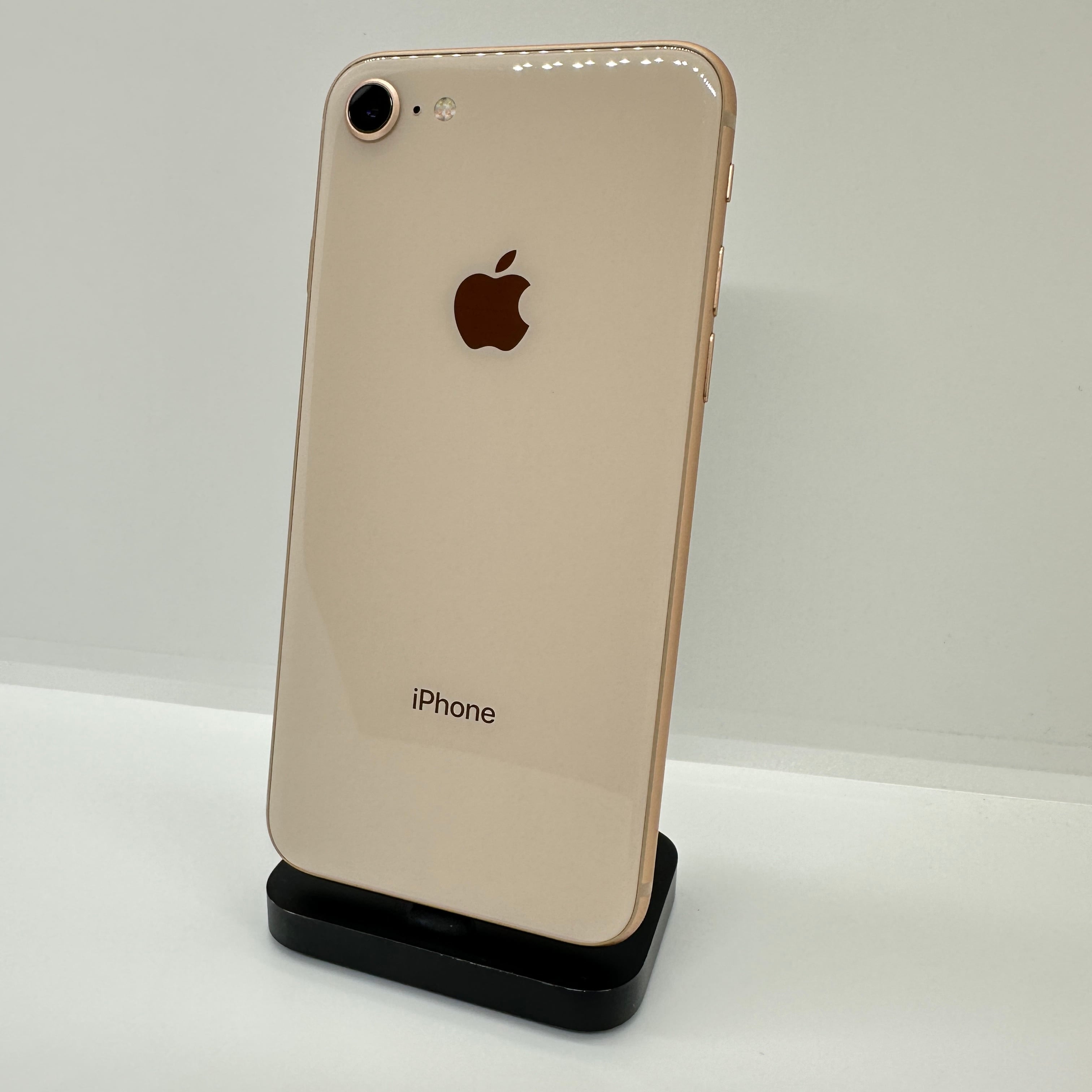 iPhone8 シルバー SIMフリー 64G Apple iPhone8 シルバー 64GB