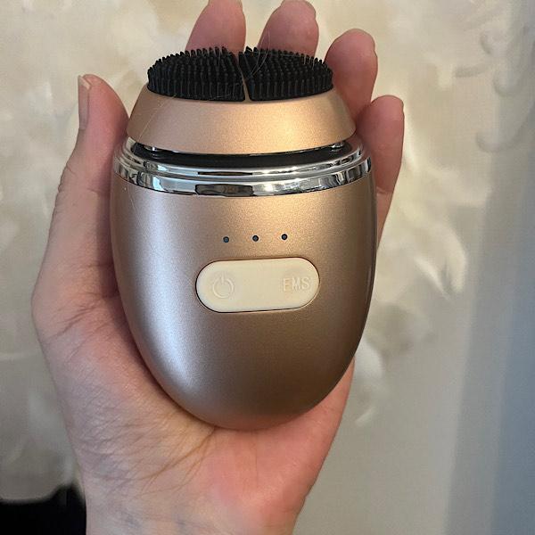 ゾーガンキンオーヴォOVO 洗顔美顔器 : meguriオンラインショップ