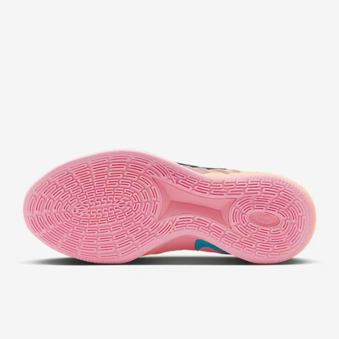 NIKE ウィメンズ サブリナ3 EP ☆23.5cm☆