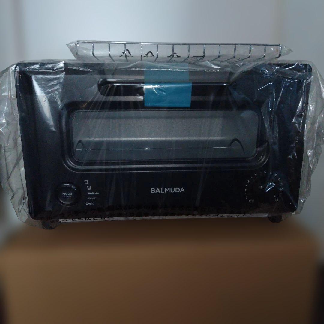 バルミューダオープントースター　リベイカー バルミューダの最新トースターReBaker（リベイカー）