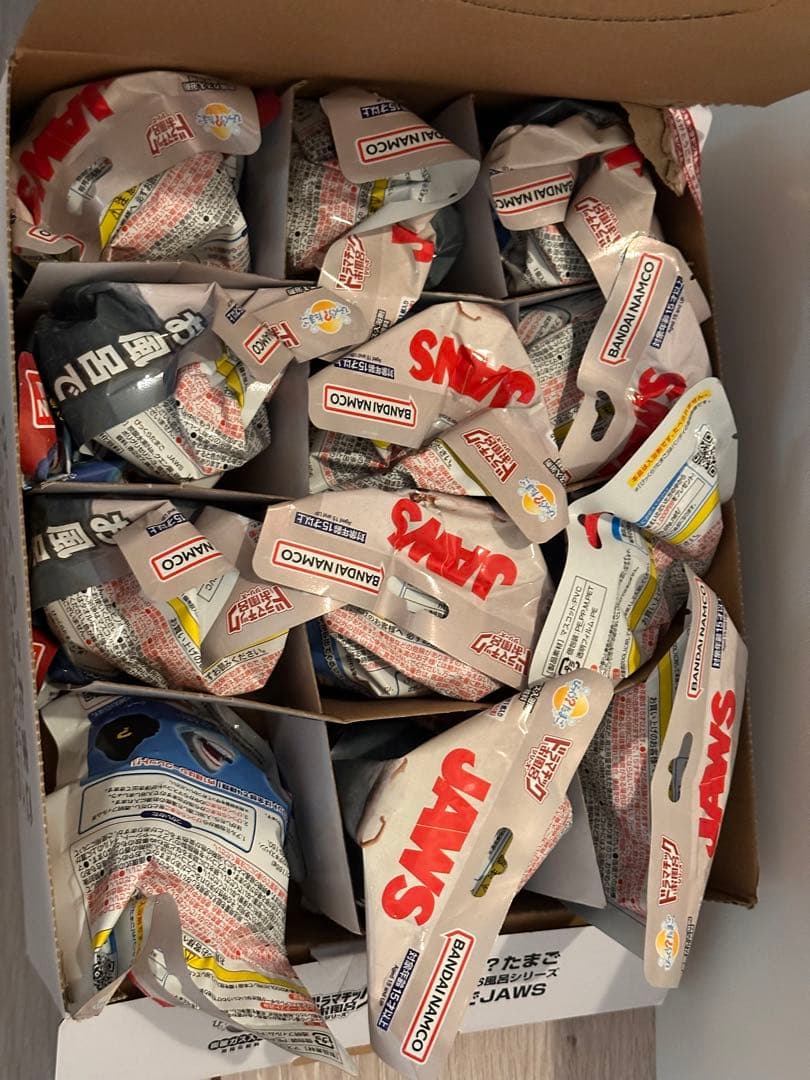 24時間以内発送』『匿名発送』びっくらたまご JAWS お風呂で絶体絶命